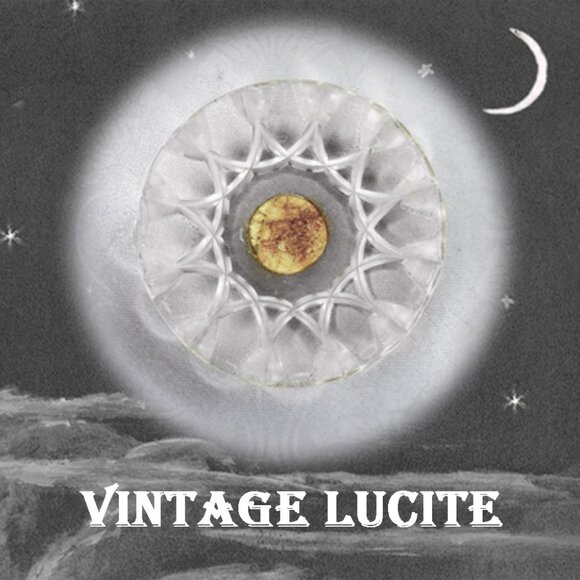 Big Vintage Carved Lucite Piece to Recycle or Upcycle _ Clear Mandala - Picture 1 of 12